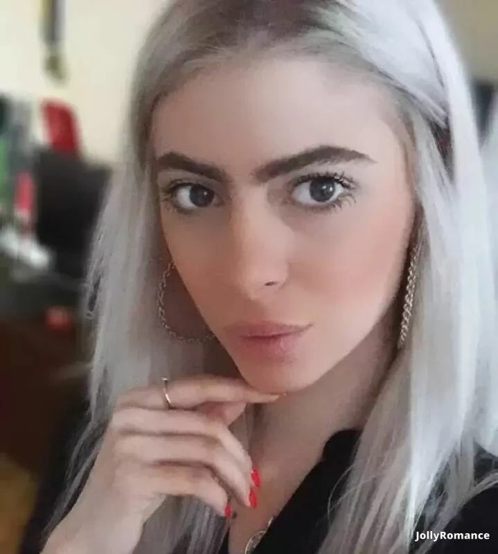 Angela Profile image 4