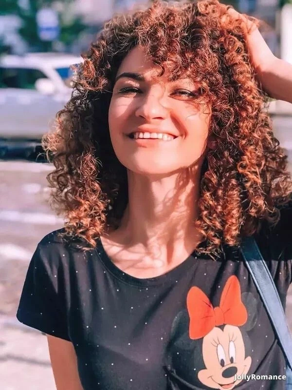 Anna Profile image 4