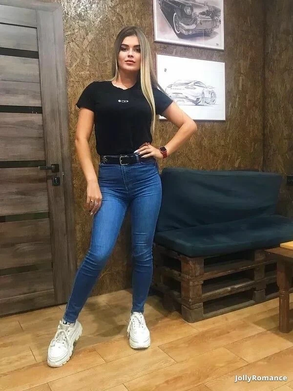 Liliya Profile image 3