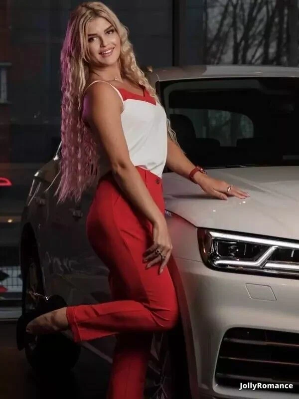 Liliya Profile image 4